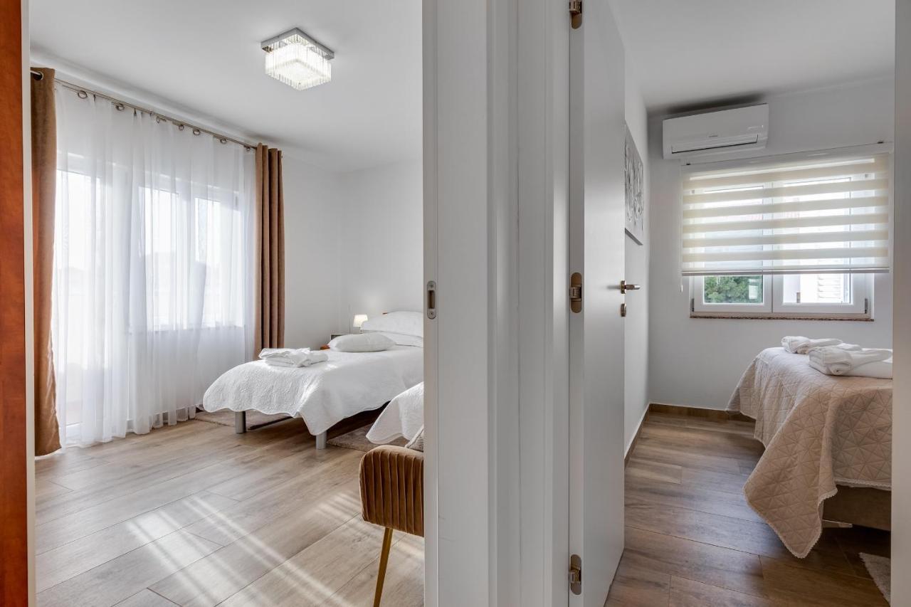 Elegant Two Bedroom Apartment Zadar Eksteriør bilde